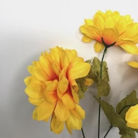 Yellow Ball Mum Bush 37cm