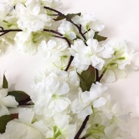 Blossom Garland Ivory 170cm