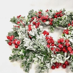 Iced Berry Boxwood Wreath 35cm