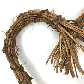 Grapevine Heart 30cm