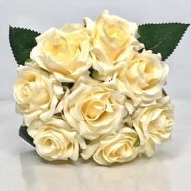 Cream Rose Bundle 23cm