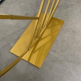 Gold Round Wedding Stand 148cm